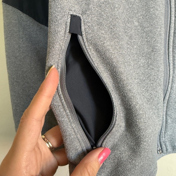 Under Armour Men’s Two-Tone Cold Gear Infrared Jacket Large - Picture 4 of 14